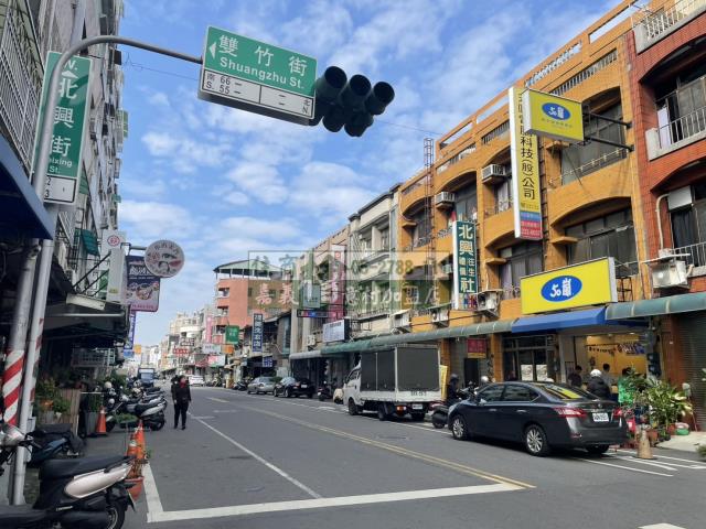 西區店面-1