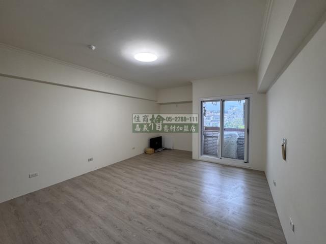 嘉義東區華廈-3